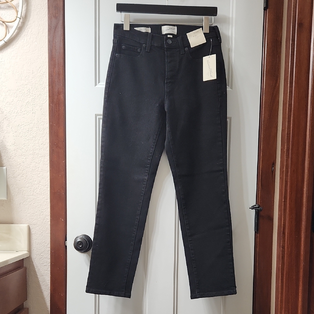NWT Universal 80's Slim Straight Jeans - 6